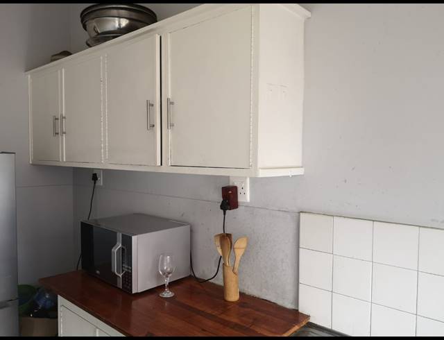 2 BEDROOM FLAT FOR SALE IN SCOTTSVILLE